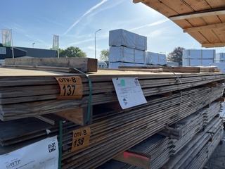 Ca. 30x Douglas Zweeds Rabat, 26x190mm, lengte 400cm